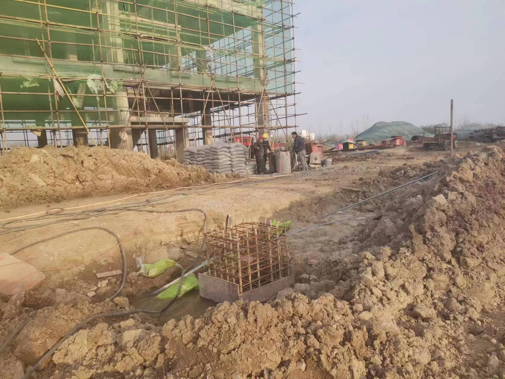 宿城当桥梁出现裂缝的时候应该及时加固修补